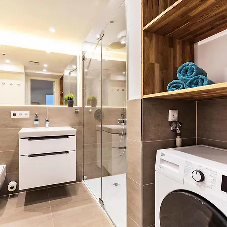 Prora - Sunshine Coast Binz